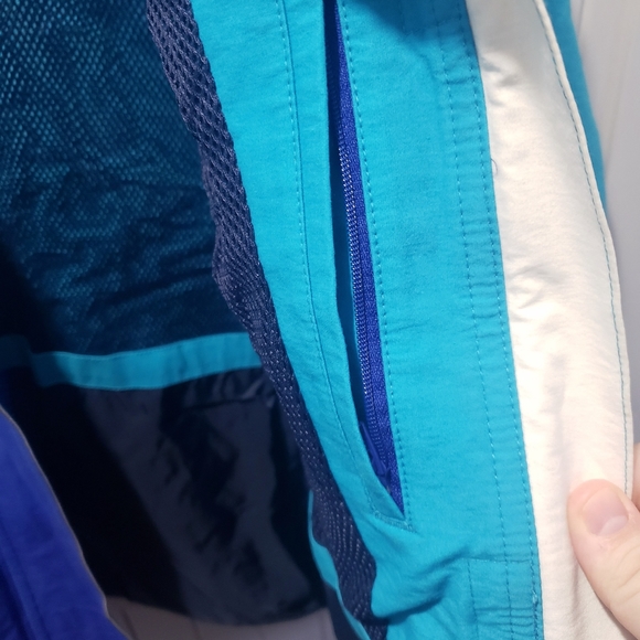 L.l - Picture 7 of 10